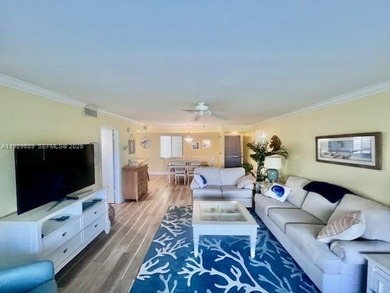 Beautiful 2 bedroom, 2 bath, furnished condo Split floor plan