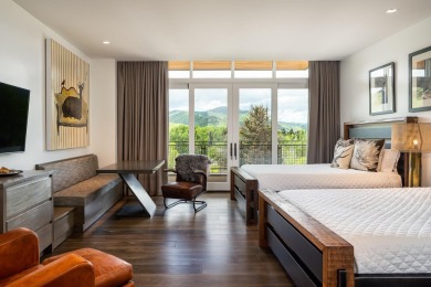 Premier west-facing Limelight Hotel Residence with Baldy views