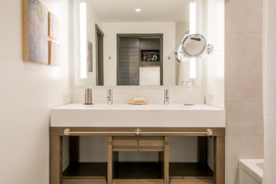 Premier west-facing Limelight Hotel Residence with Baldy views