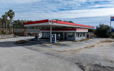 Convenience Store/Gas Station property on 0.72 acres located in