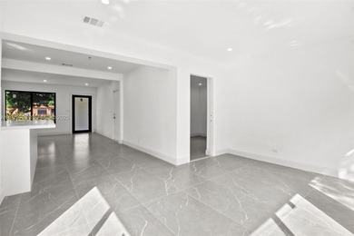 Best price in the W Fort Lauderdale area! Beautiful , open floor