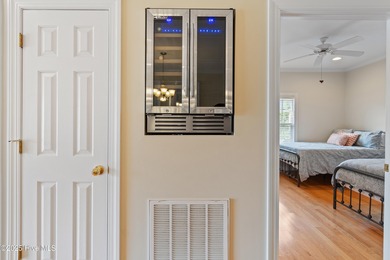 Hidden Gem With Intracoastal Waterway Views In The Charming