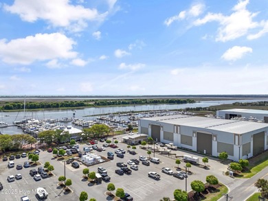 Hidden Gem With Intracoastal Waterway Views In The Charming