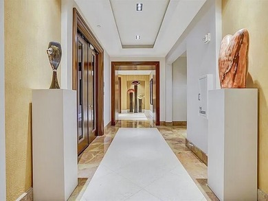 Ocean Luxury: Spectacular 270 degree ocean views, rare high