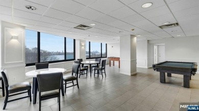 Stunning 2 bedroom and 2 1/2 baths... Luxury Condo with Iconic