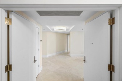 STUNNING PANORAMIC VIEWS OF THE INTRACOASTAL, CITY, LUSH GROUNDS