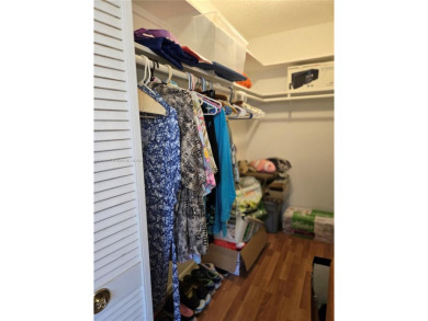 Investors Dream rent right away!!! All ages community. Spacious