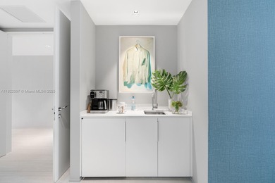 Residence 3402 is the embodiment of exuberant but private living