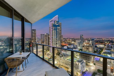 Residence 3402 is the embodiment of exuberant but private living