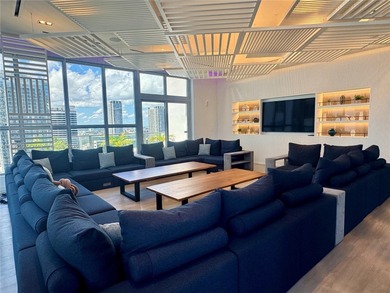 INVESTORS!! Excellent immediate cash-flow opportunity. Beautiful