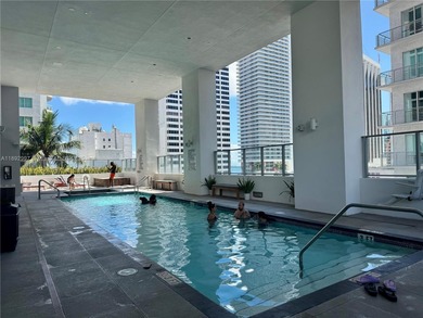 INVESTORS!! Excellent immediate cash-flow opportunity. Beautiful