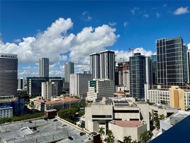 INVESTORS!! Excellent immediate cash-flow opportunity. Beautiful