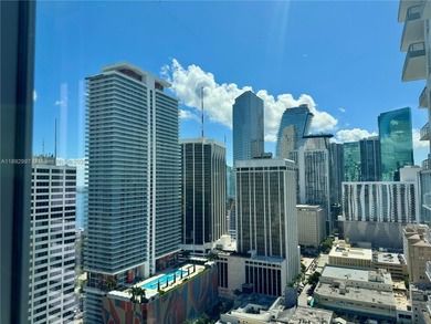 INVESTORS!! Excellent immediate cash-flow opportunity. Beautiful