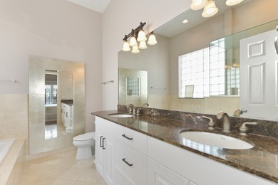 Gorgeous sunny penthouse in an elevator building in the