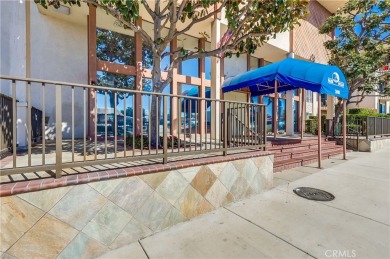 Luxury Living by the Coast
Welcome to Park Ocean Condominiums