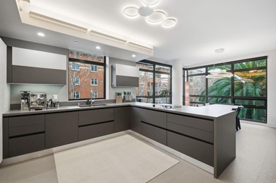 This 1,806 sq. ft. corner-unit luxury condominium at 88 West San