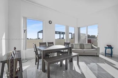 An exceptional residence in the heart of Downtown Miami, this