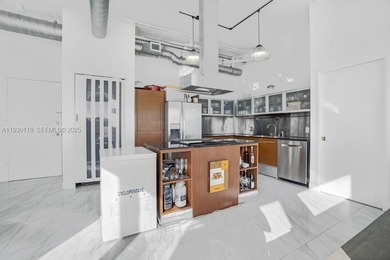 An exceptional residence in the heart of Downtown Miami, this