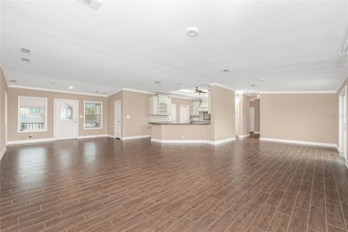 Direct Gulf Access. Endless Possibilities.

Wake up to