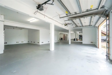 Direct Gulf Access. Endless Possibilities.

Wake up to