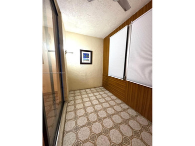 Fantastic and spacious  one bedroom, one- bathroom unit with a