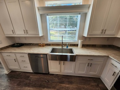 55+/3BD2BA/1404SQ/LIKE NEW/OCCUPIED LESS THAN 2 YRS./TURN KEY!