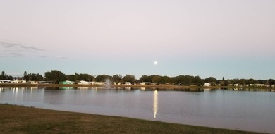 55+/3BD2BA/1404SQ/LIKE NEW/OCCUPIED LESS THAN 2 YRS./TURN KEY!