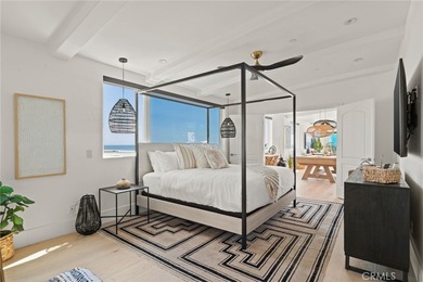 Oceanfront Home ! The very Best Location in Oceanside...2 SHORT