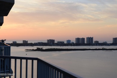 Top-Floor Condo in Halifax Landing - Spectacular River Views &