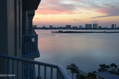 Top-Floor Condo in Halifax Landing - Spectacular River Views &