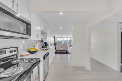 Welcome to 4 Royal Palm Way, Unit 601, a spacious two bedroom