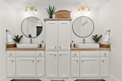 Oceanfront Home ! The very Best Location in Oceanside...2 SHORT