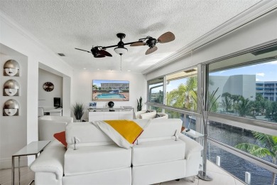 Completely open & very spacious 2 Bed, 2 Bath Waterfront condo