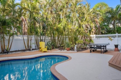 You are just a short walk to Beach and Bay from this quality