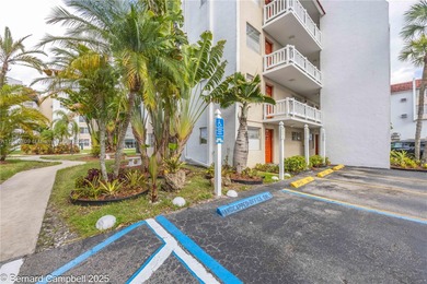 GATED COMMUNITY***First floor Corner Unit condo with lots of
