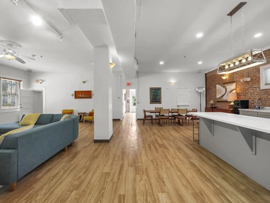 Unlock The Potential Of This Distinctive Cm-2 Zoned Property