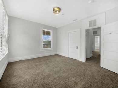 Unlock The Potential Of This Distinctive Cm-2 Zoned Property