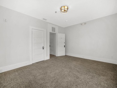 Unlock The Potential Of This Distinctive Cm-2 Zoned Property