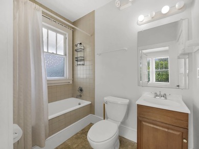 Unlock The Potential Of This Distinctive Cm-2 Zoned Property