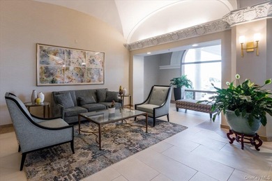 Come See this Beautiful Studio Apartment, in The Lido Towers