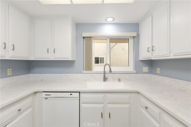 MOUNTAIN VIEW, right on GOLF COURSE! Largest Garden Villa floor