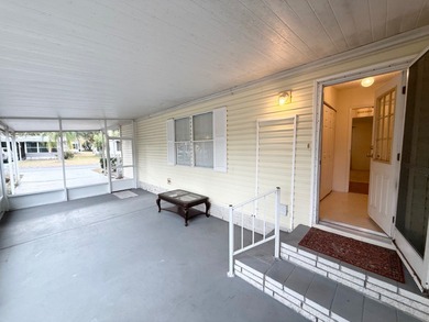 VERY CLEAN, WELL-MAINTAINED & MOVE IN READY!!! Located in a very