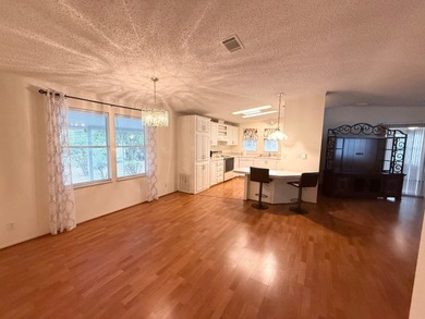 VERY CLEAN, WELL-MAINTAINED & MOVE IN READY!!! Located in a very