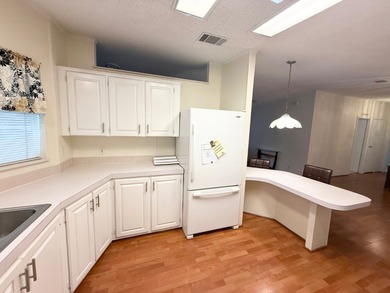 VERY CLEAN, WELL-MAINTAINED & MOVE IN READY!!! Located in a very