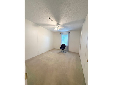 VERY CLEAN, WELL-MAINTAINED & MOVE IN READY!!! Located in a very