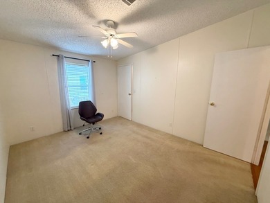 VERY CLEAN, WELL-MAINTAINED & MOVE IN READY!!! Located in a very