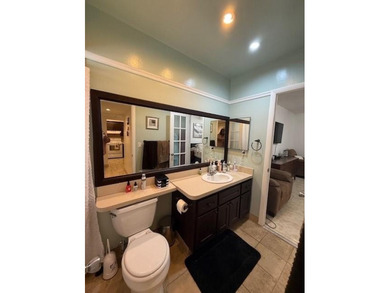 Cozy condo that is well priced in the heart of Lauderhill, FL