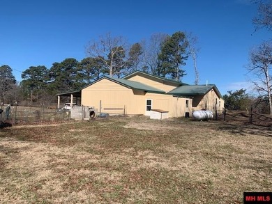 Great buy on a 2,000 sq ft home (3 bdrm/2 bath) fronting scenic