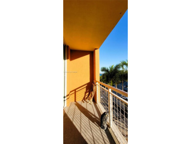 **REDUCED**Investors unit in Miami's hottest location: East