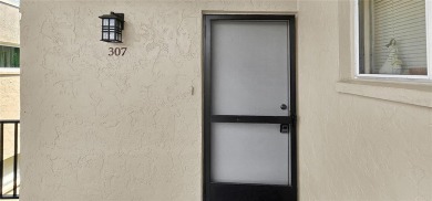 Charming 1 bed/1 bath condo located in Pinewood Village. This